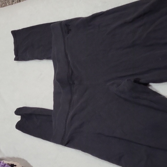 Victoria's Secret PINK Leggings - Picture 5 of 8